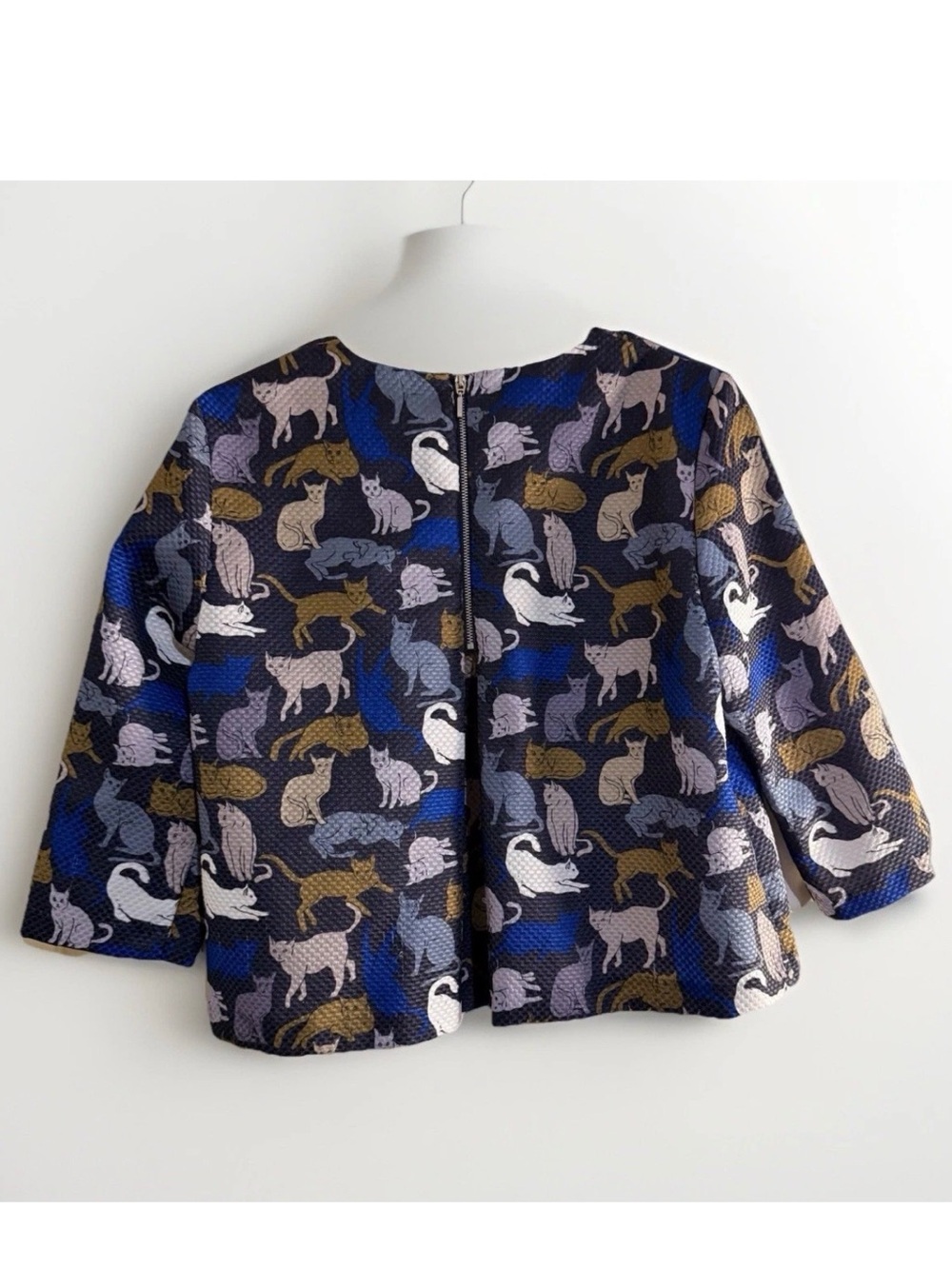 HM Mod Retro Blue Cat Print Cropped Blouse 3/4 Sleeve Boxy Textured Top Size 10